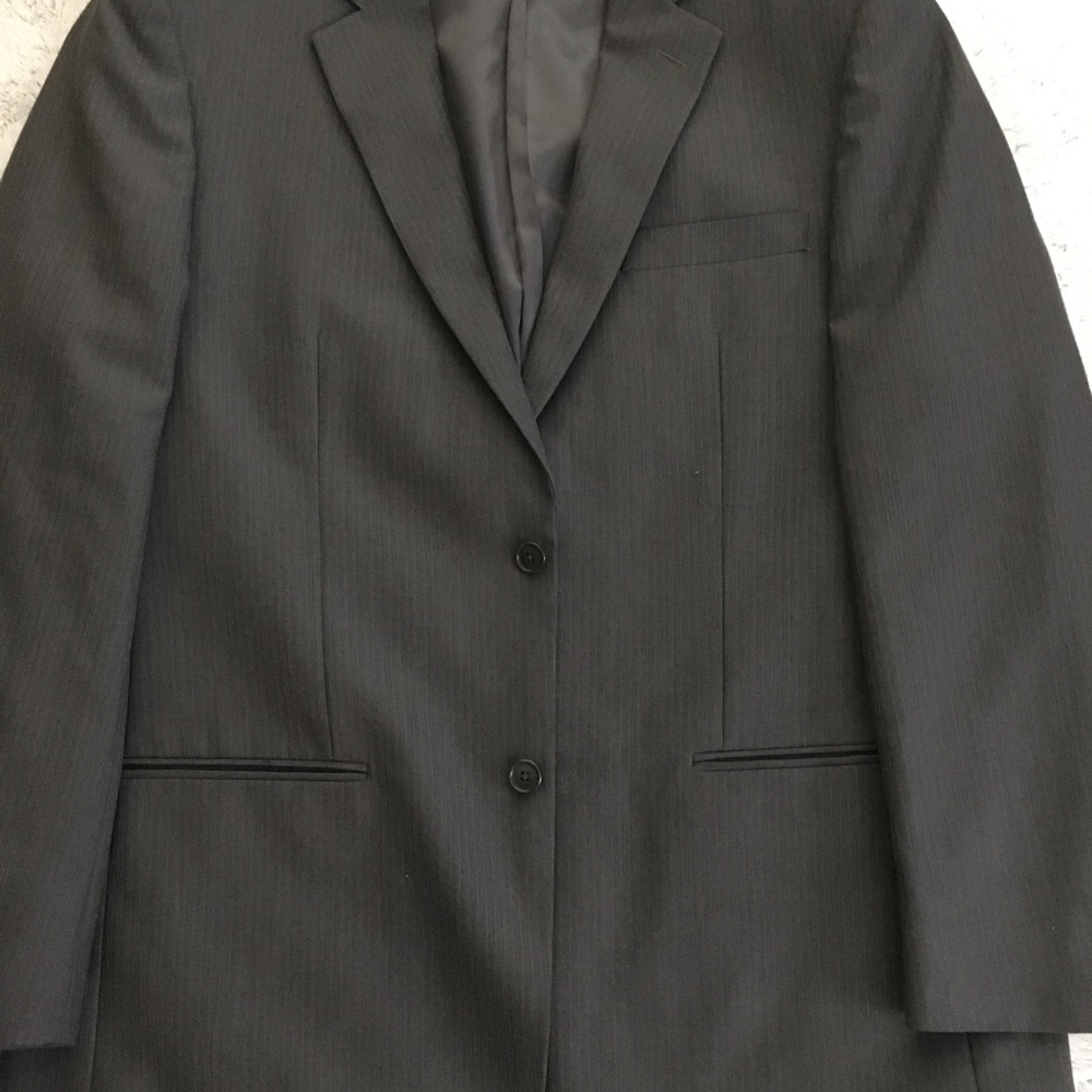 Joseph & Feiss “Gold” Men’s 2 piece suit ✨PANTS & JACKET included✨